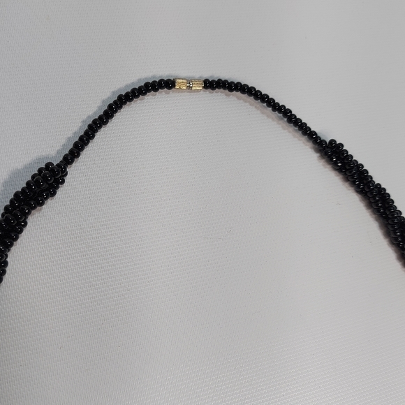 Vintage Twisted Freshwater Pearl and Black Glass Seed Beads Necklace - Picture 7 of 10